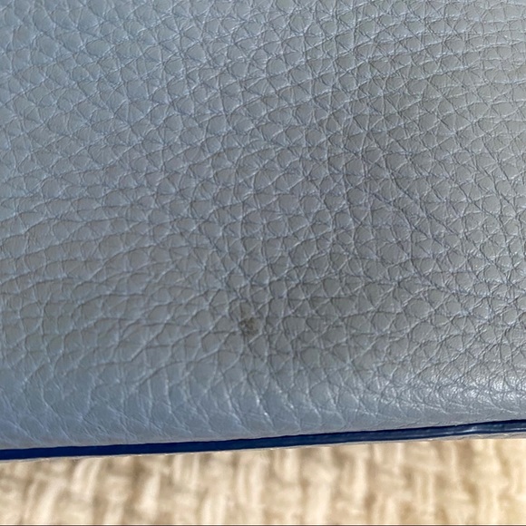 Cole Haan light blue pebble leather hobo bucket single strap crossbody bag - Picture 7 of 10